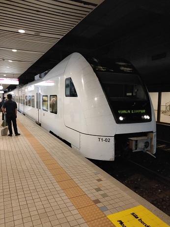 KLIAtransitの車両