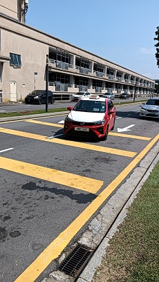 Putrajaya-Cyberjaya-駅で呼んだGrabTaxi